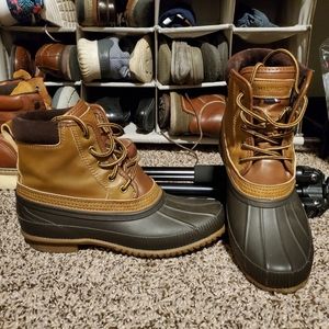 Mens 9 Hilfiger Duck Boots